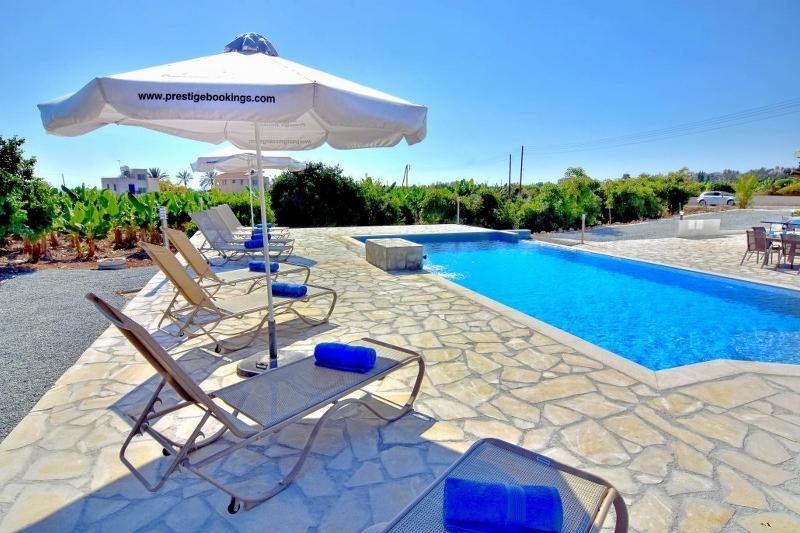 Oniros By Prestige Bookings Péjia Kültér fotó